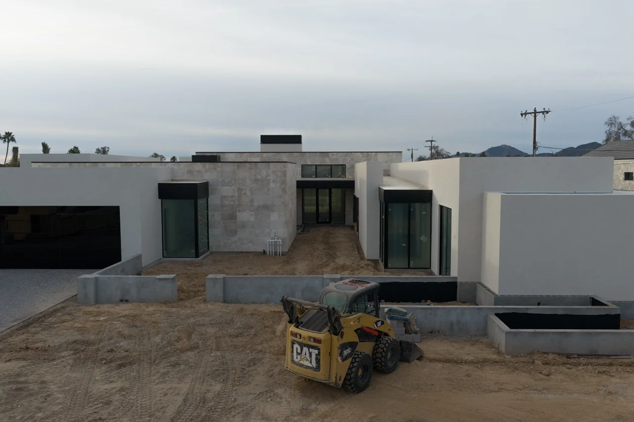 Paradise Drive Estate construction site front view
